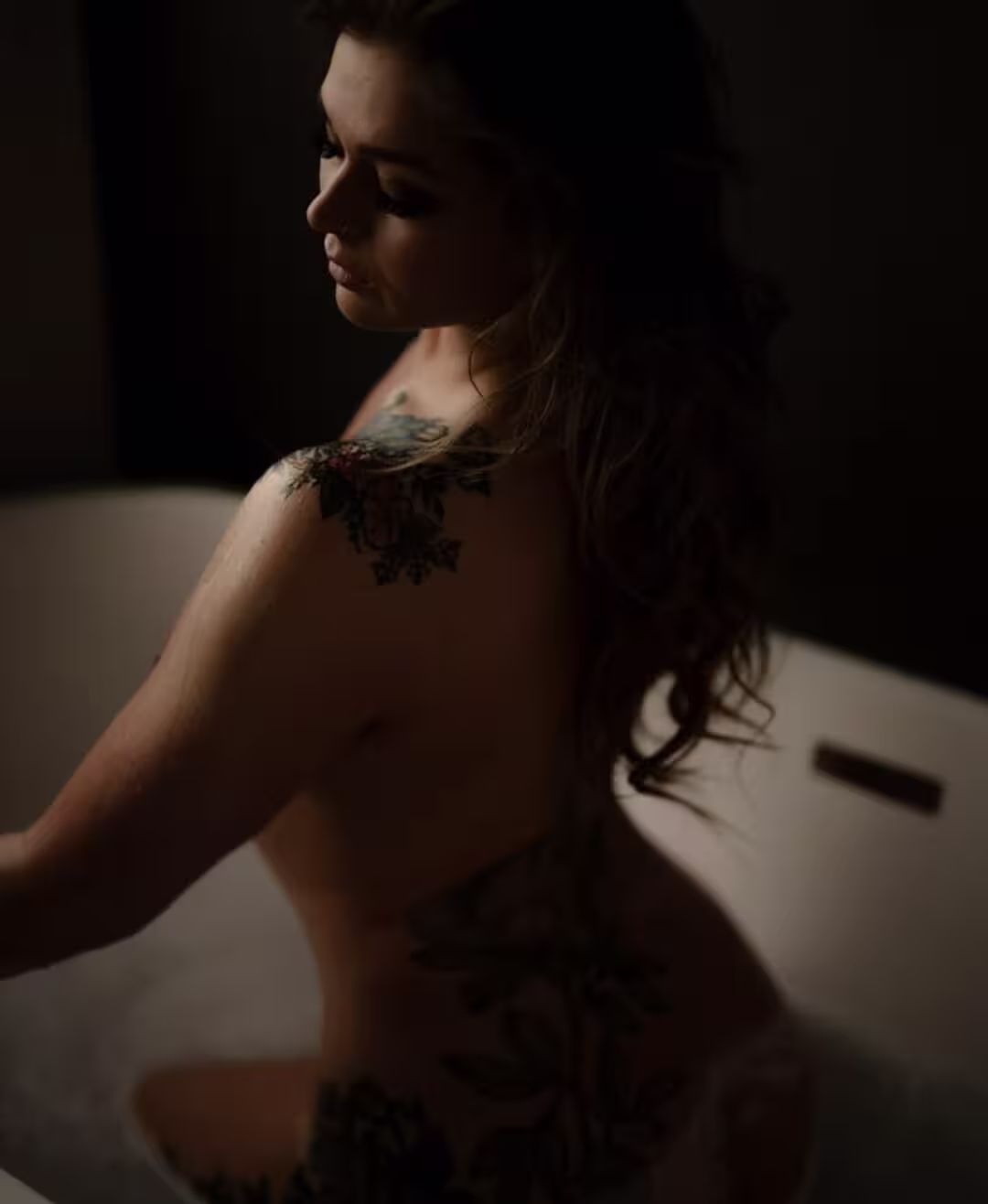 Olivefg nude image from OnlyFans naked gallery