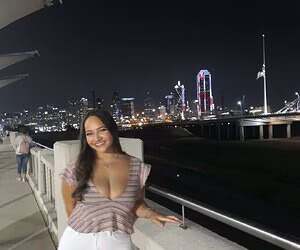 Ellie Johnston #1353201