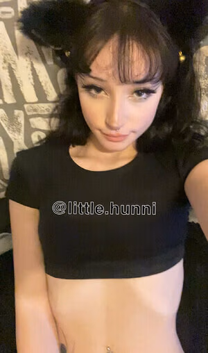 Sweet-little-hunni #4456985