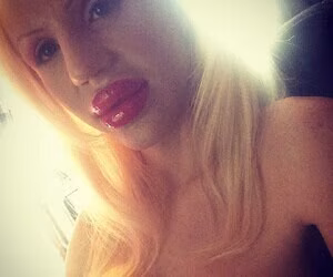 Juliettestray #2250407