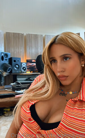 Emilyywild1 #1403356