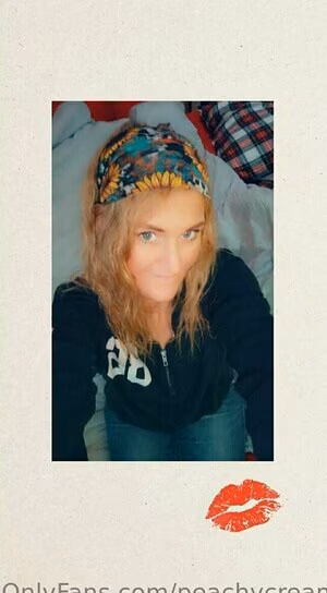 Peachycream2017 #3698099