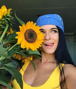 Monicaricepromo #3291315