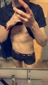 manutwinkx #of_588870720_2